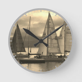 Yachts i Rothesay Bay, Skottland. Rund Klocka