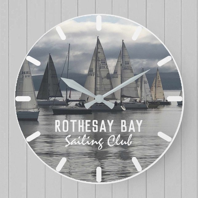 Yachts Lining till Tävling Stor Klocka (Skapare uppladdad)