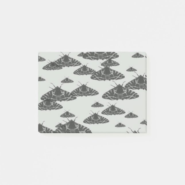 Yaei Moth på natten lurade i midnatt Post-it Block (Framsida)