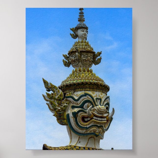 Yahsha statue in Bangkok Poster (Framsidan)