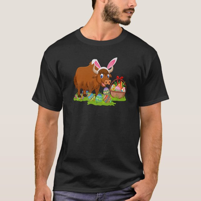 Yak Easter Egg Hunting Bunny Yak Easter Sunday  T Shirt (Framsida)
