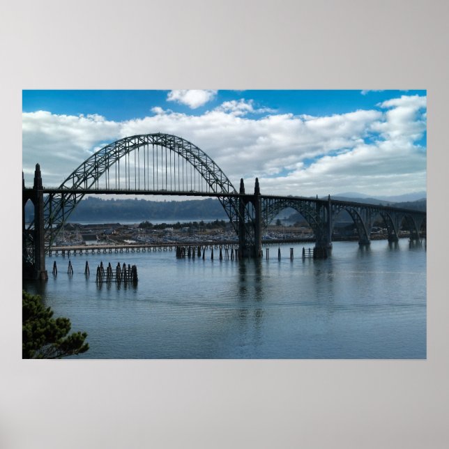 Yaquina Bay Bridge - Newport Oregon Poster (Framsidan)