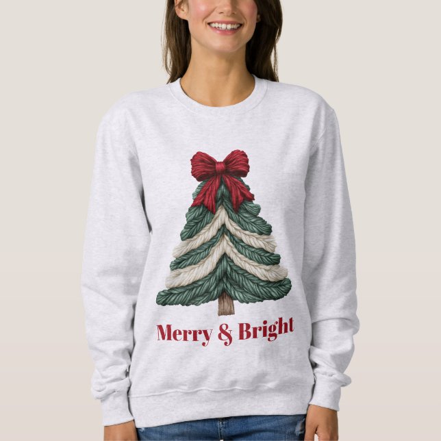 Yarn Faux Embroidery Christmas Tree Merry Bright T Shirt (Framsida)