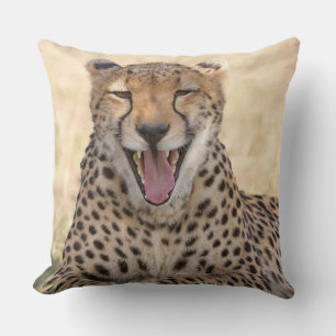 Yawning Cheetah Kudde