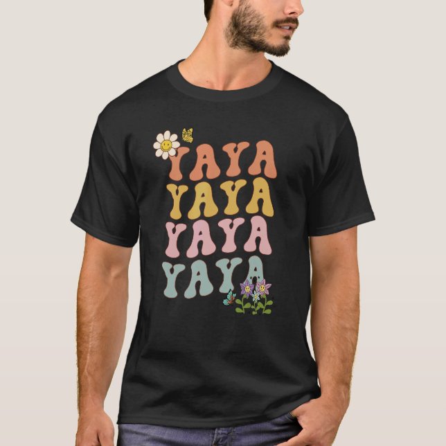 Yaya pregnancy announcement surprise Grandma groov T Shirt (Framsida)