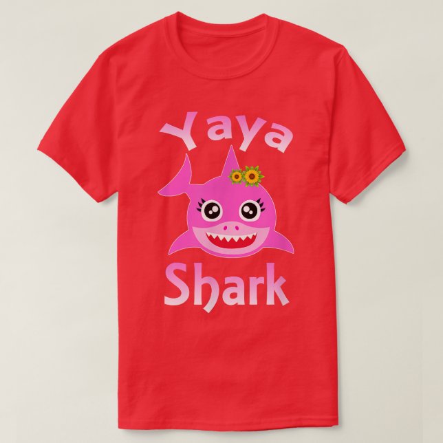 Yaya Shark grekiska Grandma Funny Shark T Shirt (Design framsida)