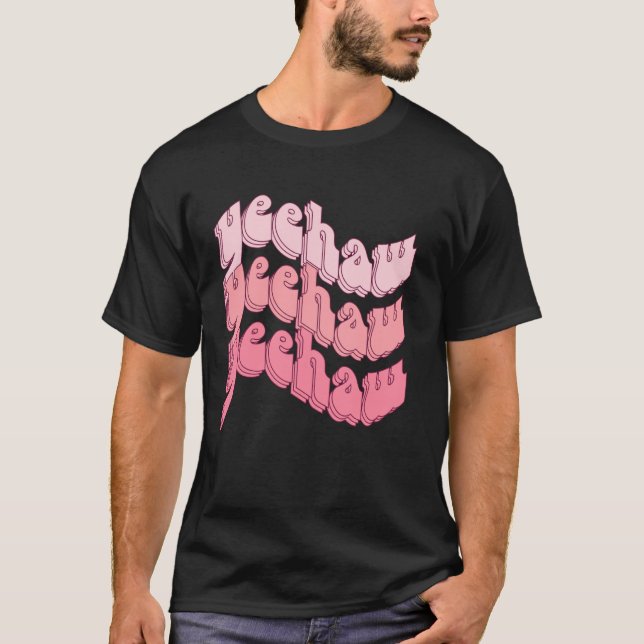 YeeHaw Rosa Cowgirl T Shirt (Framsida)