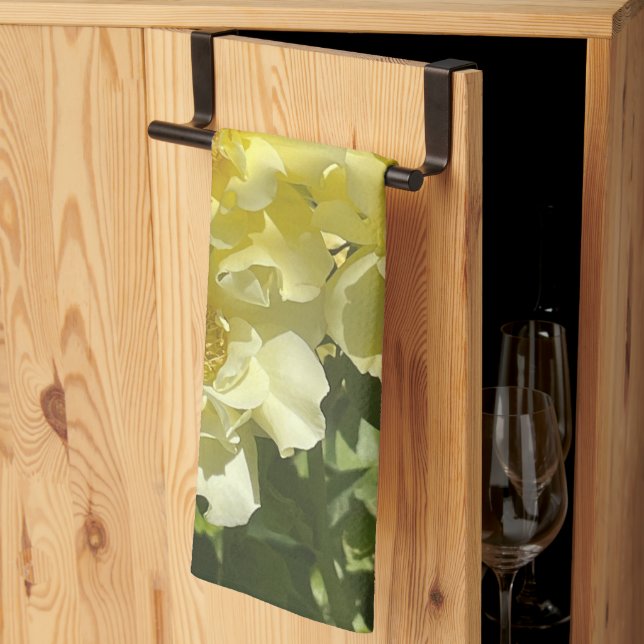 Yellow Botanical Flowers Kökshandduk (Thirds Fold)