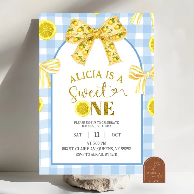 Yellow Bow Sweet 1 Lemon Blue and Yellow Birthday Inbjudningar (Skapare uppladdad)