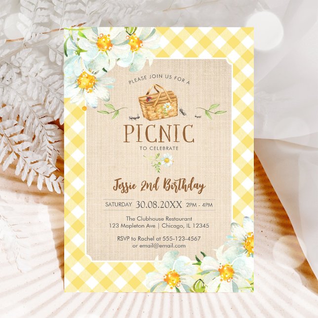 Yellow Classic Picnic Birthday Invitation Inbjudningar (Skapare uppladdad)