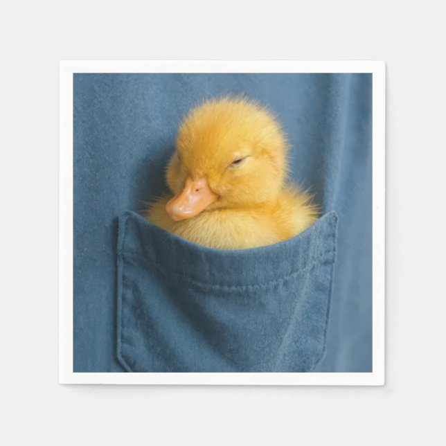 Yellow Duckling In a T-shirt Pocket Pappersservett (Framsidan)