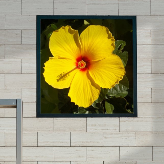 Yellow Hibiscus Flower Small Poster (Skapare uppladdad)