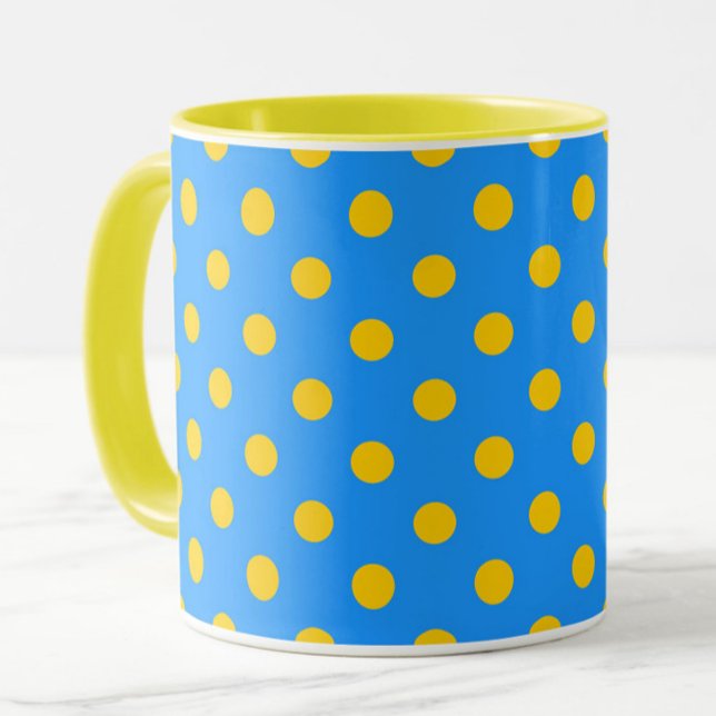 Yellow On Blue Polka Dots Pattern Design Mugg (Skapare uppladdad)