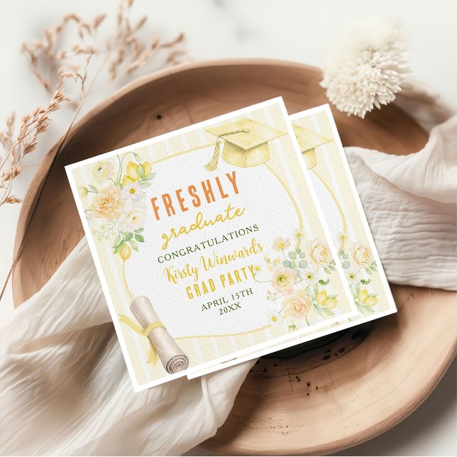 Yellow Stripes Lemons and Flowers Graduation Pappersservett (Skapare uppladdad)