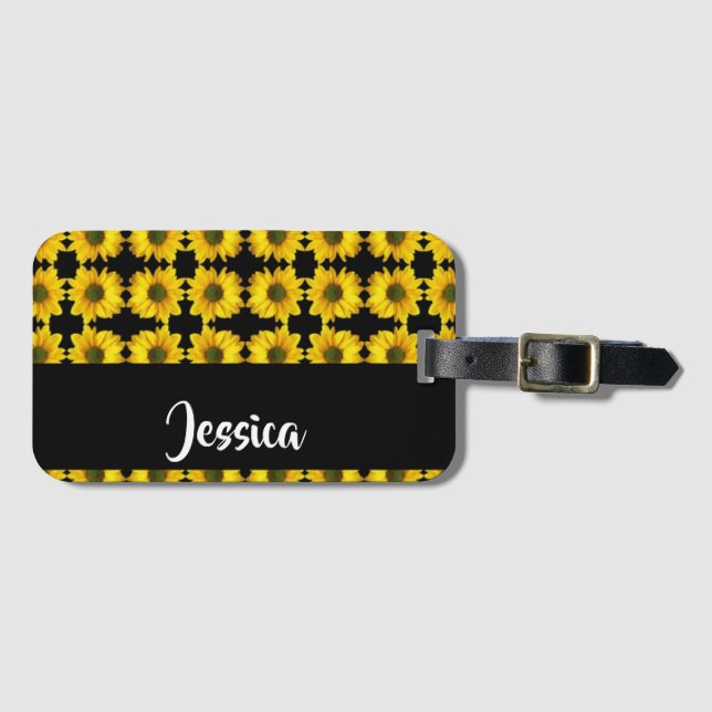 Yellow sunflowers on black bagagebricka (Framsida horisontal)