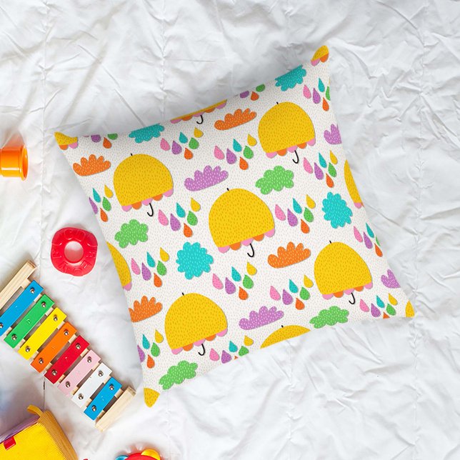 Yellow Umbrellas with Clouds and Raindrops Kudde (Skapare uppladdad)