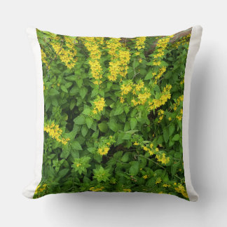 Yellow Wildflower Garden Decorative Pillow Kudde