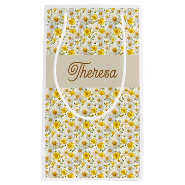 Yellow Wildflowers Pattern Monogram Name (Framsidan)