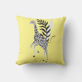 yellow wildlife friendship - Giraffe cushion Kudde