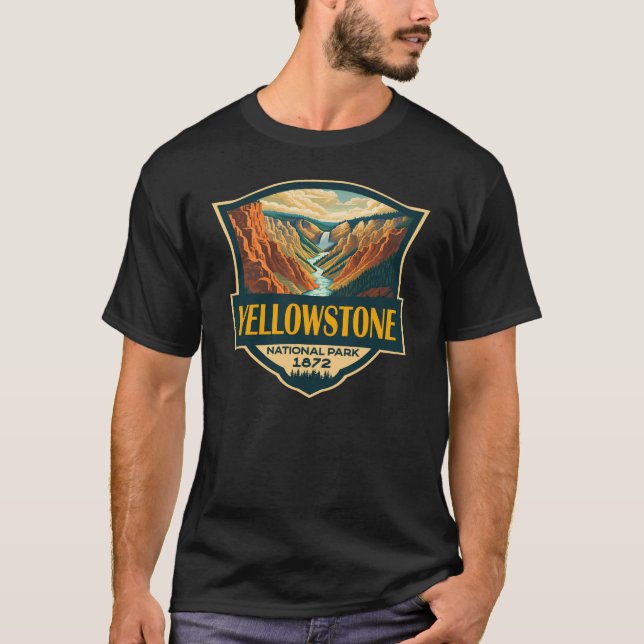 Yellowstone National Park Grand Canyon Retro Art T Shirt (Framsida)