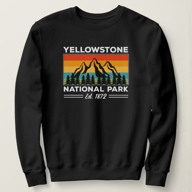 Yellowstone National Park Hiking Camping Retro T Shirt (Design framsida)