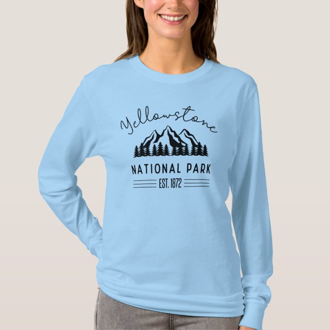 Yellowstone National Park Hiking Camping T Shirt (Framsida)