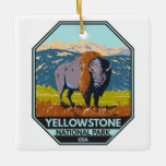 Yellowstone National Park North American Bison Julgransprydnad Keramik<br><div class="desc">Yellowstone-vektorteckningsdesign. Parken har dramatiska kanjoner,  alpina floder,  lush-skogar,  hett vår och vaktmästare,  inklusive dess mest berömd,  Gamle Faithful.</div>