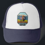 Yellowstone National Park North American Bison  Keps<br><div class="desc">Yellowstone-vektorteckningsdesign. Parken har dramatiska kanjoner,  alpina floder,  lush-skogar,  hett vår och vaktmästare,  inklusive dess mest berömd,  Gamle Faithful.</div>