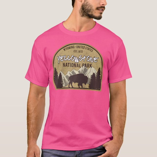Yellowstone National Park Shirt Camping Hiking Wyo T (Framsida)