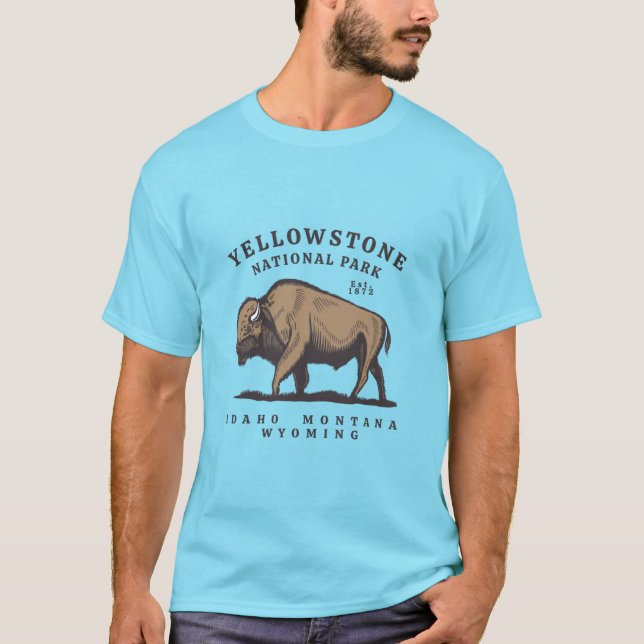 Yellowstone National Park T-Shirt (Framsida)
