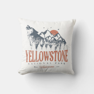 Yellowstone National Park Varg Mountains Vintage Kudde