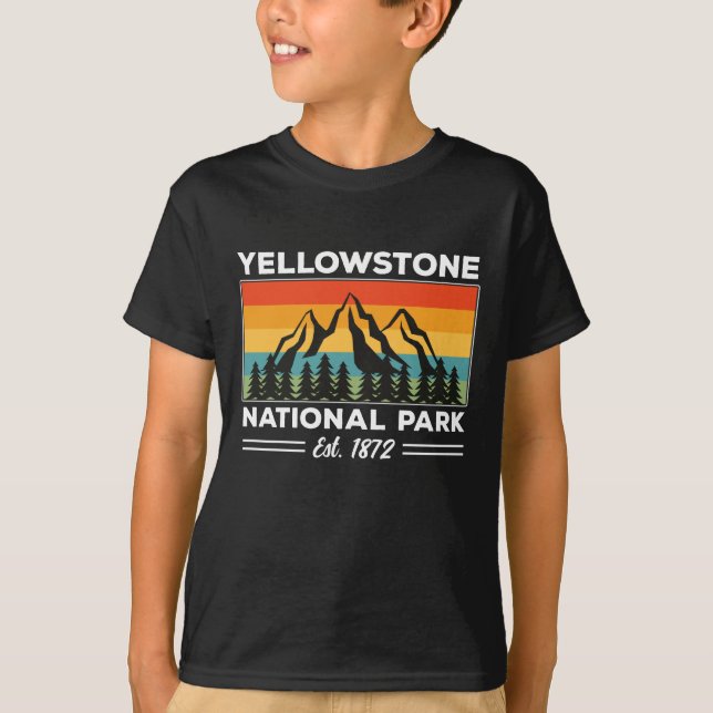 Yellowstone Nationalpark Vandring Camping Retro T Shirt (Framsida)
