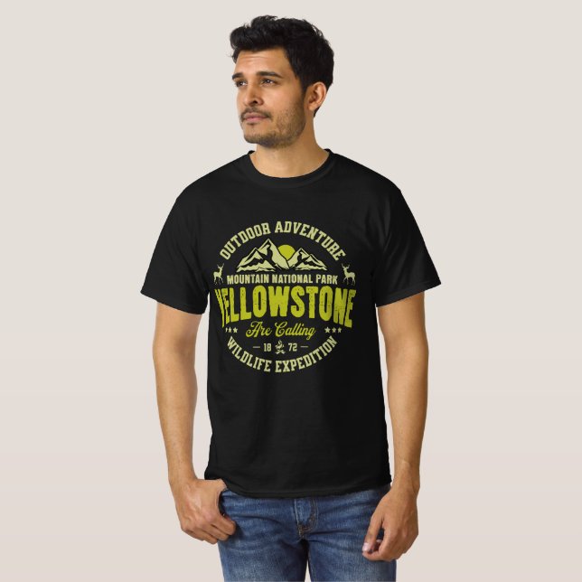 Yellowstone Utomhusäventyr  T Shirt (Hel framsida)