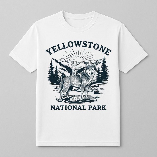 Yellowstone-Varg och vattenfall T Shirt (Skapare uppladdad)