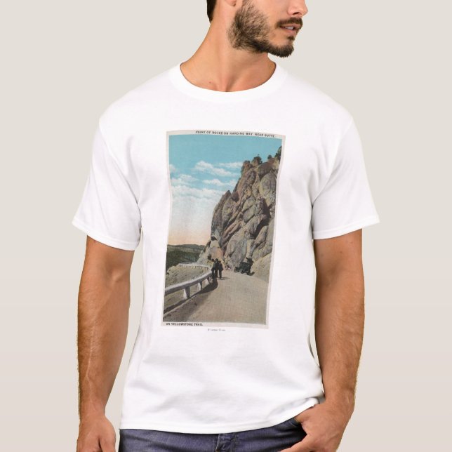 Yellowstone WYVacationers, gammal bil, nära Tee Shirt (Framsida)