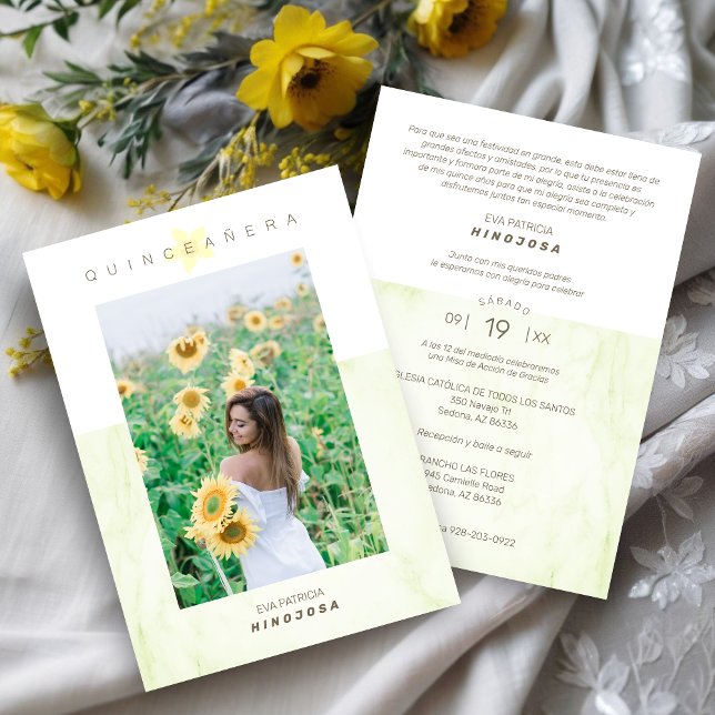 Yelow Marble Effect Romantic Photo Quinceañerank Inbjudningar (Spanish Yellow Marble Effect Romantic Photo Quinceañera Invitation Card.)