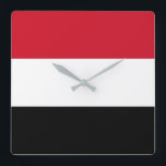 Yemen flagga fyrkantig klocka<br><div class="desc">Den Yemen flagga är en horisontaltriband. De använda färgerna i flagga är röda,  vit,  svart. Proportionera av den Yemen flagga är 2:3. Flagga av Yemen adopterades i 1990. Den första användan av strömflaggadesignen ägde rum i 1990.</div>