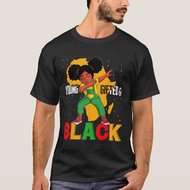 Yftad och svart dabbing Girl Black History T Shirt (Framsida)