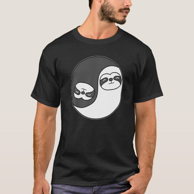 Yin and Yang Sloth Predator Meditation Acro Hatha  T Shirt (Framsida)