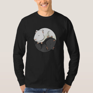 Yin och Yang Marsvin Motsatser för Marsvin T Shirt