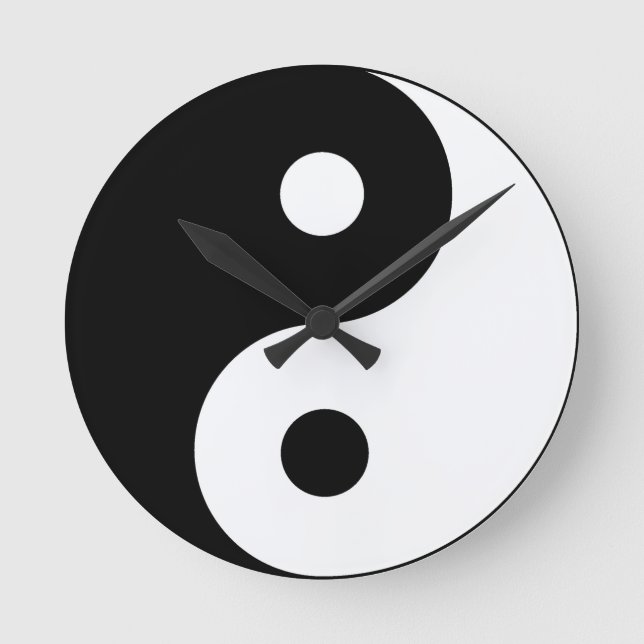 Yin och Yang Symbol Rund Klocka (Framsida)