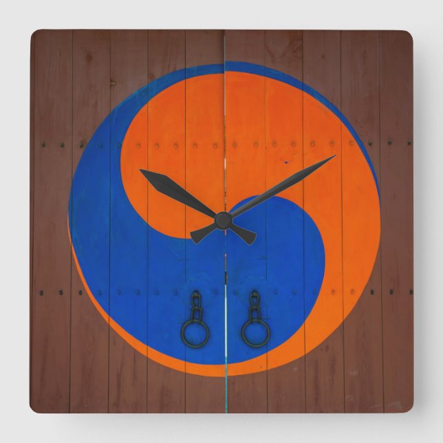 Yin- och Yang-symbol, Sydkorea Fyrkantig Klocka (Framsida)