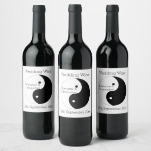 Yin Yang Black and White Design Bröllop Vinflaska Etikett