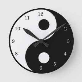 Yin Yang Black and White Symbol Clock Rund Klocka