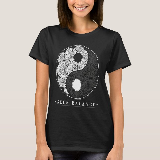 Yin Yang Mandala Native American Shamanic T Shirt (Framsida)