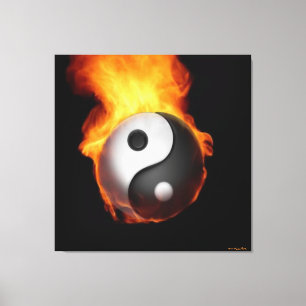 Yin Yang på Fire Stretched Kanvastryck