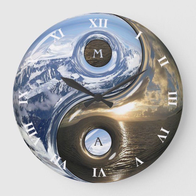 Yin Yang Sea Mountains with Your Monogram Stor Klocka (Framsida)
