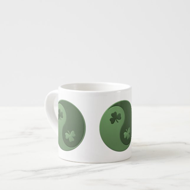 Yin Yang Shamrocks Espressomugg (Framsida vänster)