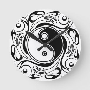 Yin & Yang Symbol Black and White Tatto Stil Rund Klocka