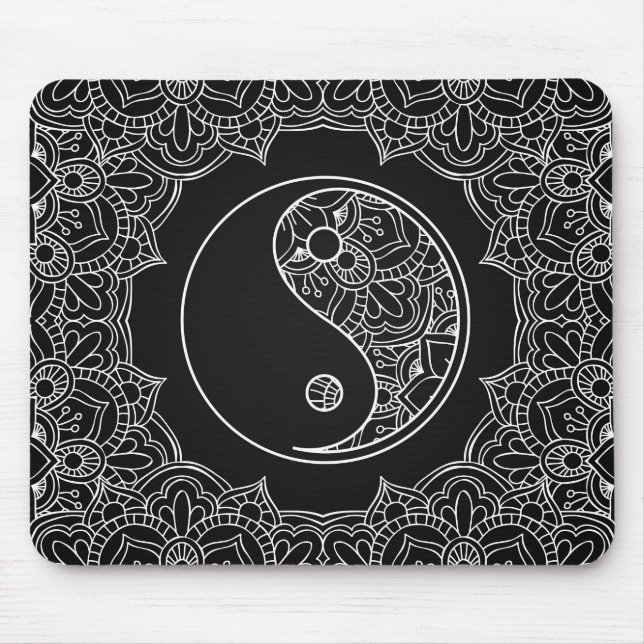 Yin yang symbol i svartvit snöreprydnad musmatta (Framsidan)